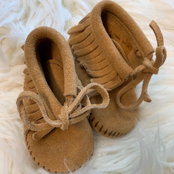 Minnetonka Other - Minnetonka Booties Minnetonka Other - Minnetonka Booties